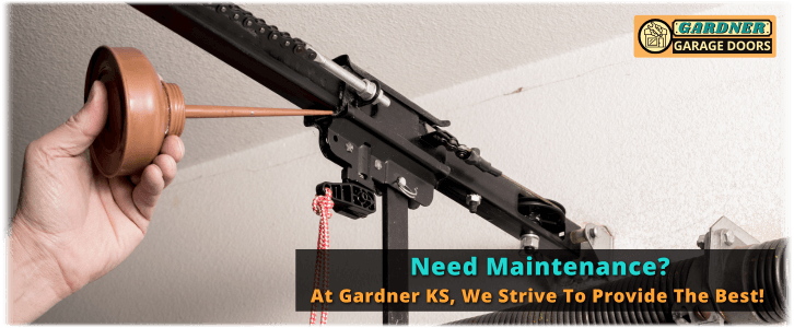 Garage Door Maintenance Gardner KS